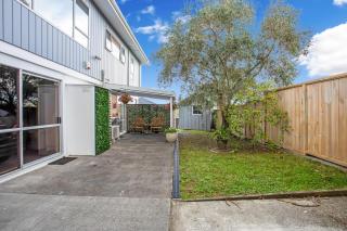 Seaside Escape is close to the beach - Auckland - 4