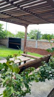 LA CASA DE AL LADO - Mercedes - 6