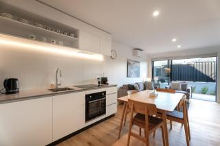 New & Stylish Townhouse - Explore Wanaka, Ski Cardrona - Albert Town - 1