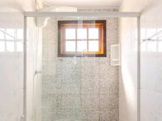 Casa espaçosa e aconchegante com lareira em Campos do Jordão - 2