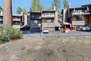 Katherine Court Townhouse - Stateline - 6