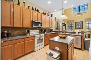 Luxurious 5BR Villa Your Disney Getaway - Kissimmee - 2