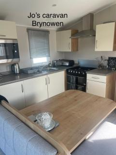 Caravan by the beach - Borth - 7
