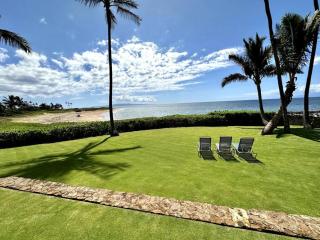 Beautiful Oceanfront, AC In Each Room, Sleeps 6 - Kihei - 1