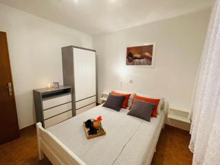 Apartments with parking space Vir - 23221 - 1
