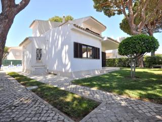 Villa in typical Portuguese style, quiet area of Vilamoura with private pool - Vilamoura - 5
