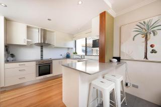 Pebbles - Forster - 6