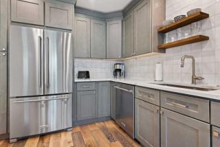 Luxury 3 Bedroom Condo In The Heart Of Bc Village - 2