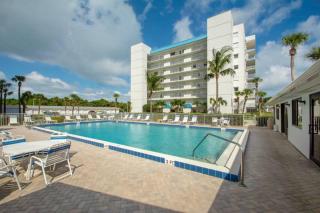 Hutchinson Island Condo steps to the ocean, marina - Fort Pierce - 1