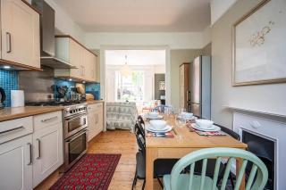 Spacious London apartment 20min to London Bridge Pass the Keys - 8