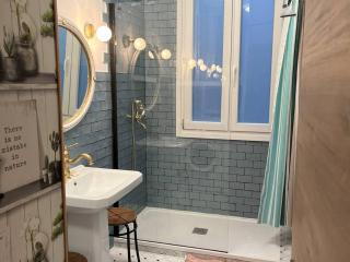 Hyper-Centre T3 avec cheminée, parking proche - 5/7 pers. - FR-1-234-315 - 9