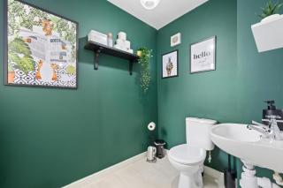 Comfy & Stylish House , 6mins to Etihad stadium, coop Live Arena & Manchester city center ,free parking - Manchester - 4