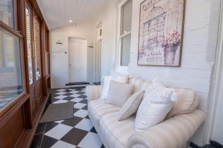 LANSDOWNE House - Orange - 4