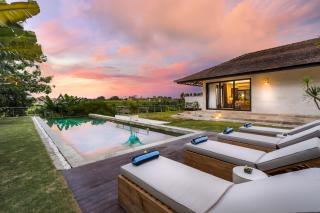 Villa Cala d'Alga by BaliSuperHost - Canggu - 0