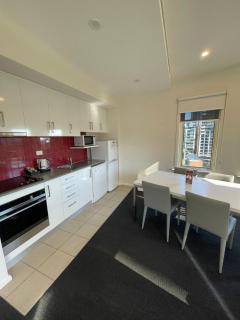 South Yarra Central Apartment Hotel - 3