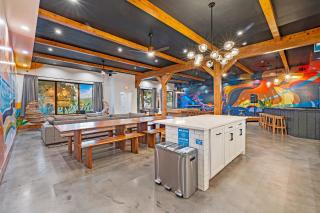 Howzit Hostels - 5