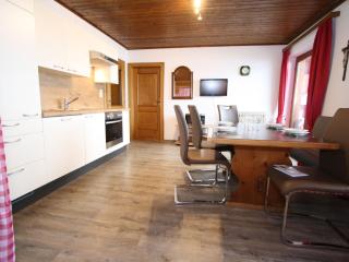 Chalet in Sankt Johann near Ski Lift - Wagrain - 1