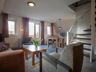 Holiday Home with Garden - 3