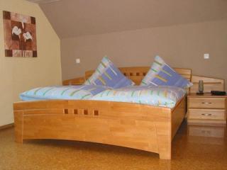 Sabine Comfortable holiday residence - Wollmerschied - 3