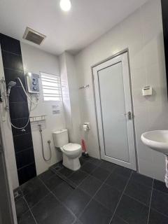 H&H Homestay Premium House - Kepala Batas - 4