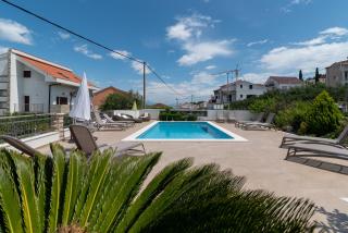 Apartments Brico - Heated Pool - Trogir - 6