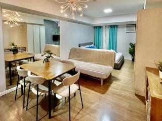 Abreeza Studio Suite 2321 - Pool, WiFi, City View, Washer, AC, Netflix, Mall - Davao - 3