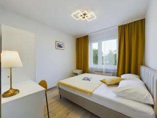 Przytulny Apartament z Parkingiem Blisko Morza w Gdyni by Noclegi Renters - Gdynia - 9