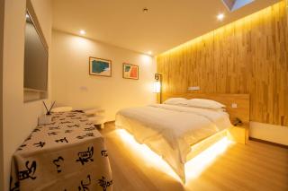 September Hotel - 9