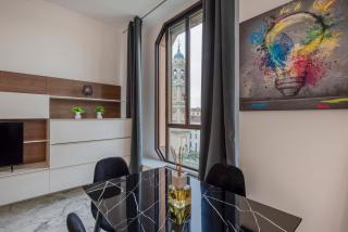 Milan Royal Suites - Duomo Santo Stefano - Milan - 9