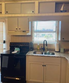 The Coastal Escape Premium Penthouse - Daytona Beach - 7