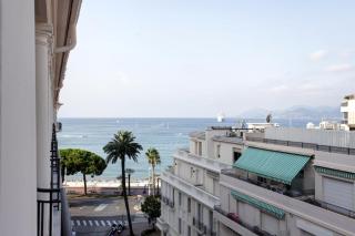 LA CROISETTE élégant studio avec balcon et vue mer aperçu - Cannes - 6