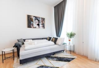 Ferris wheel by Christiano Apartments - Wenen - 7