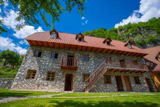 Bujtina Berishta Theth - Theth - 8