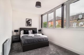 Modern 1 Bed Apartment in Central Wrexham - 8