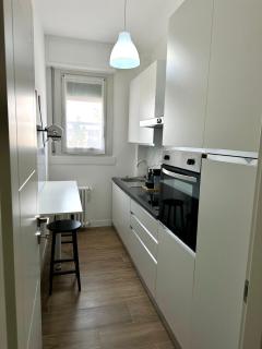 Bicocca Modern Apartment - Milan - 5