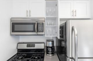 Brentwood Studio w Pool nr UCLA Whole Foods LAX-290 - Los Angeles - 5