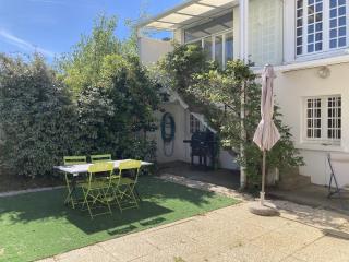 Maison de ville a etage - TERRASSE - WIFI - Les Sables-d'Olonne - 0