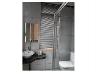 An Exclusive Guesthouse too - Mbombela - 4