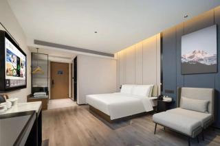 Atour Hotel Jiaxing Haiyan Economic Development Zone - Jiaxing - 0