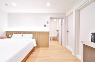 Busan Gwangan Holic Story Hotel - Busan - 5