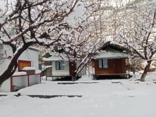 Hinwali Kanthi River Side Camp and Cottage - Harsil - 1