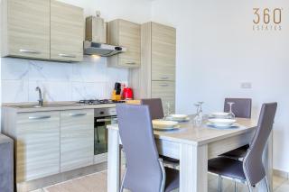 Charming Pietà 2BR Apartment with Private Balcony by 360 Estates - Pietà - 2