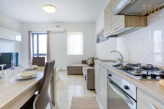 Charming Pietà 2BR Apartment with Private Balcony by 360 Estates - Pietà - 4
