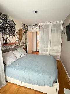 Paris Flat with 3 bedrooms 90 m2 balcony and parking, Subway Station Riquet - 2