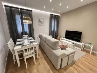Apartamenticos Plaza Las Armas III - Saragozza - 8