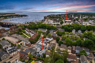 Steps to Downtown Rooftop Deck Flexible Temp Stay - Newburyport - 7
