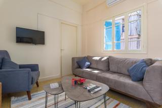 Mikaella's Cozy 1-BR with 24-7 Electricity - Beirut - 1