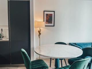 Modern new 2 bedroom flat - Londra - 0