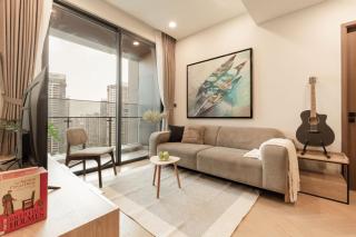 Blue Fingers Lumiere Riverside - 9