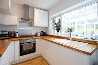 GuestReady - Tranquil Retreat near Bramall Hall - 8